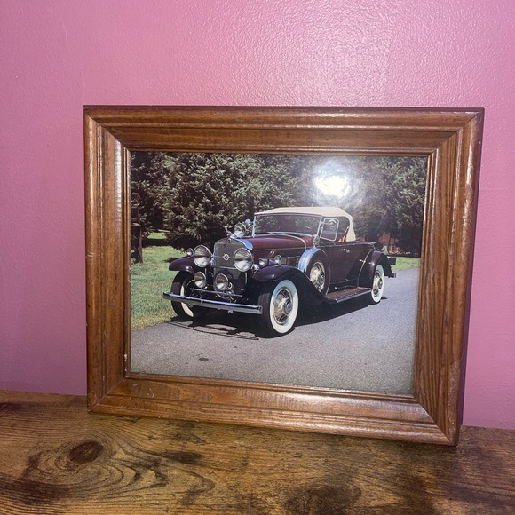 VINTAGE ANTIQUE 1931 CADILLAC CAR PICTURE FRAME - Picture 3 of 8